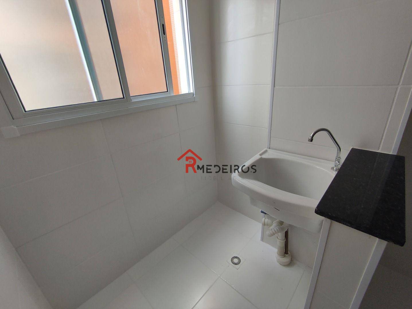 Apartamento à venda com 2 quartos, 70m² - Foto 17