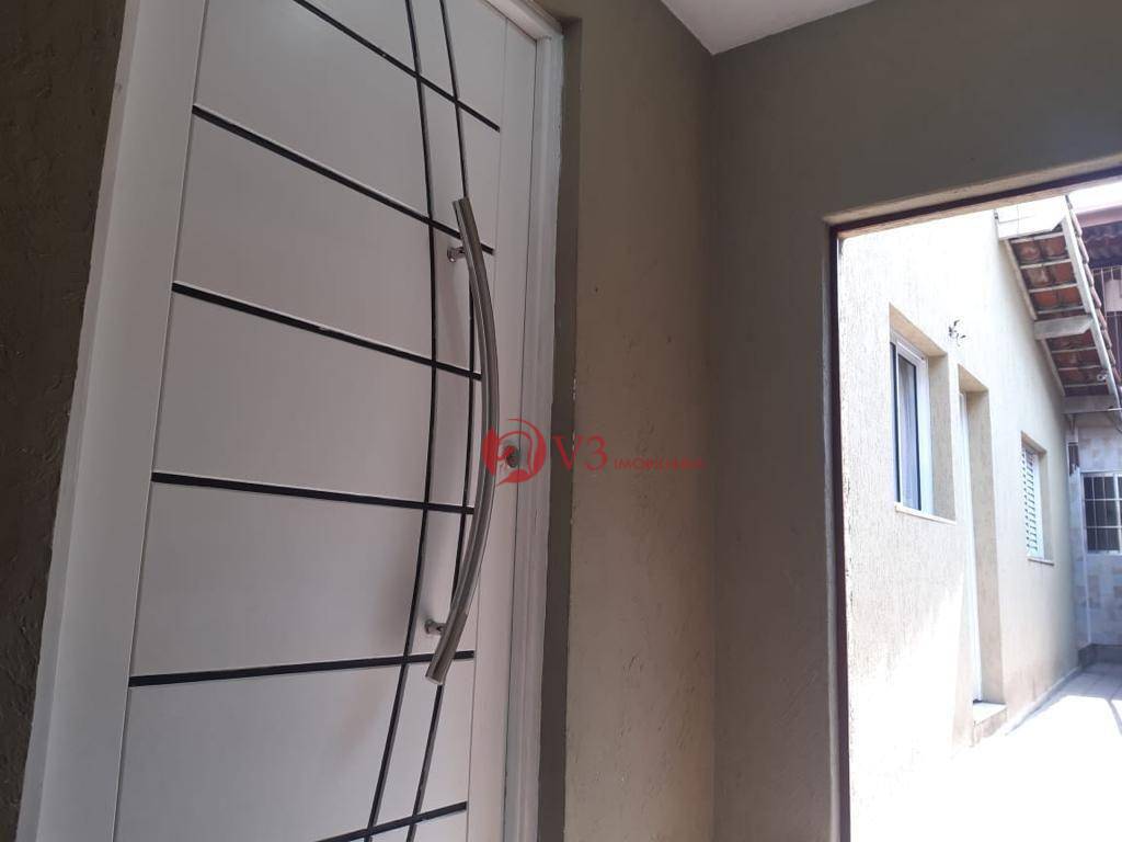 Casa à venda com 3 quartos, 130m² - Foto 13