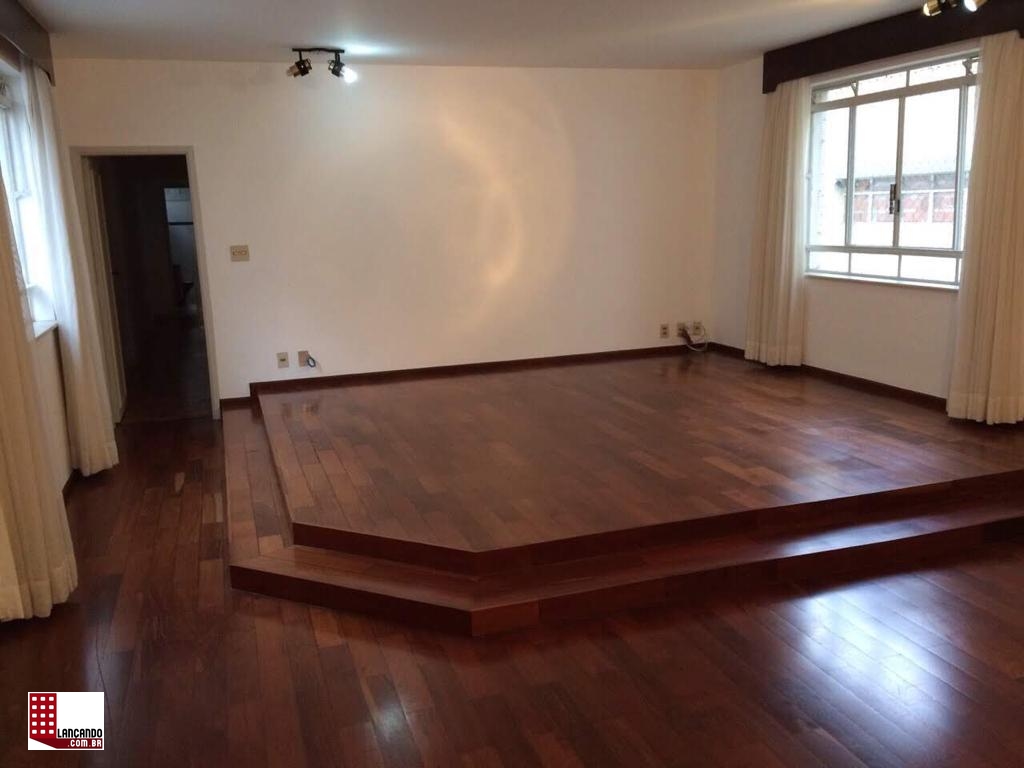 Apartamento à venda com 3 quartos, 150m² - Foto 7