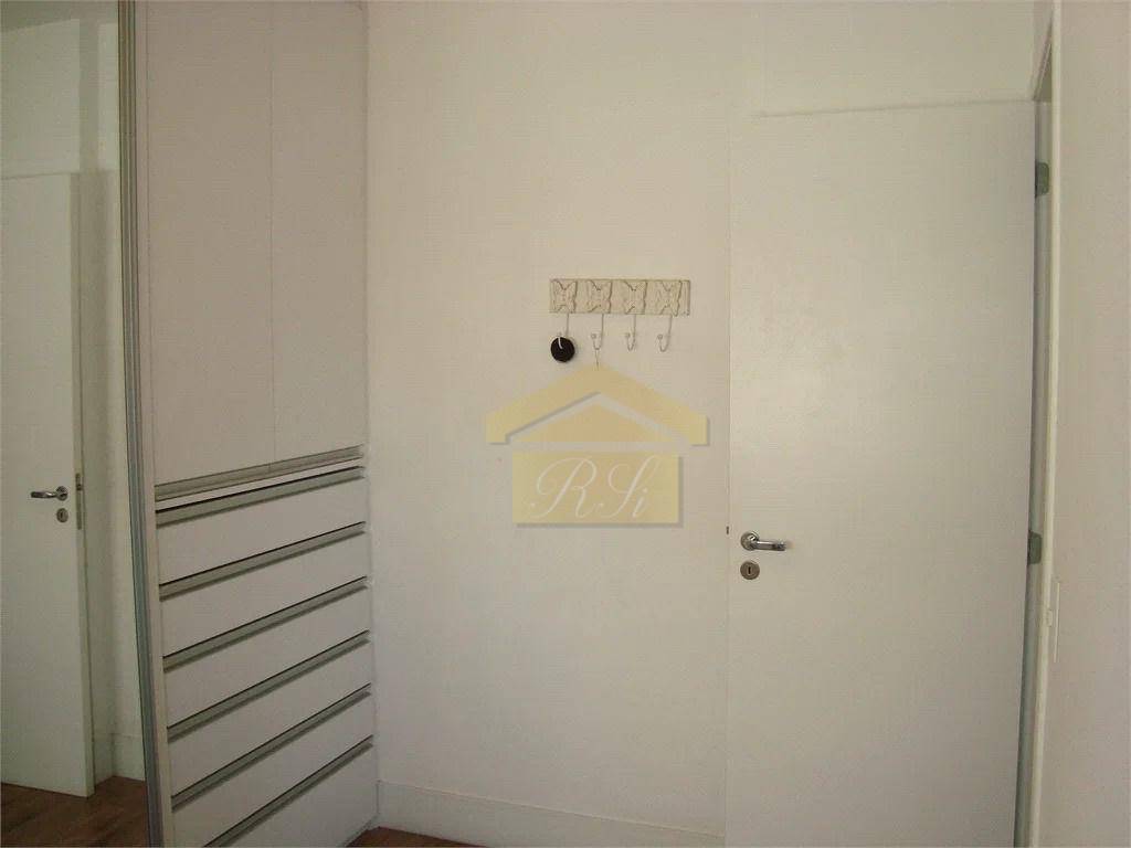 Apartamento à venda e aluguel com 2 quartos, 80m² - Foto 14