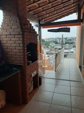 Sobrado à venda com 2 quartos, 180m² - Foto 3