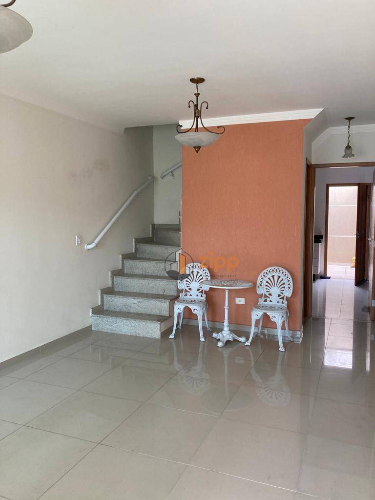 Sobrado à venda com 3 quartos, 90m² - Foto 2