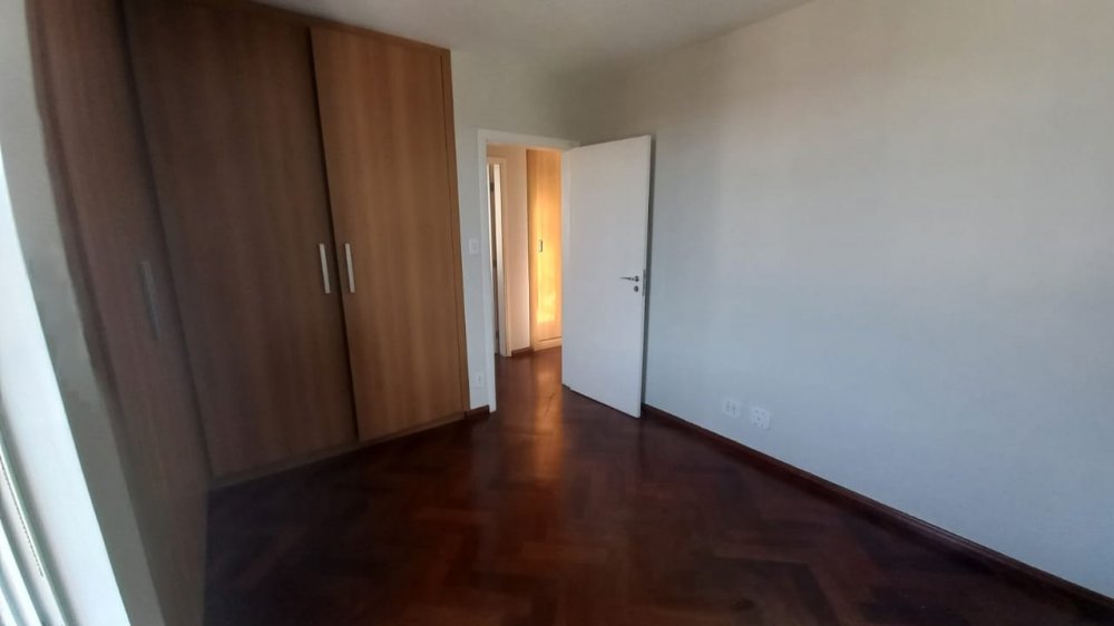 Apartamento à venda com 3 quartos, 126m² - Foto 12