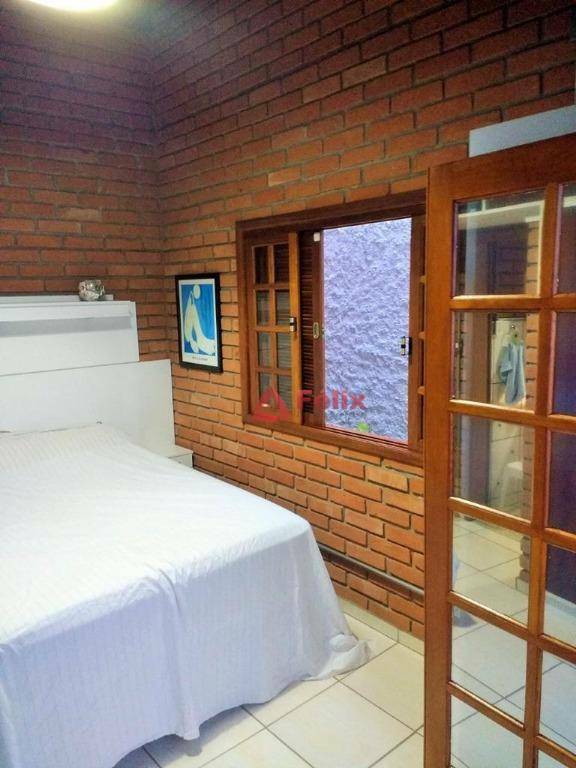 Casa à venda com 2 quartos, 1m² - Foto 3