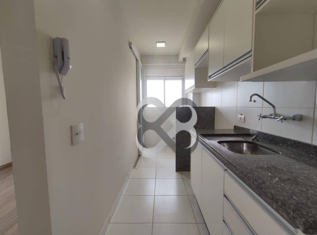 Apartamento para alugar com 3 quartos, 75m² - Foto 6