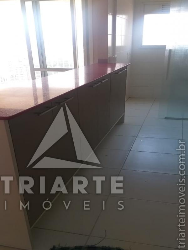 Casa à venda com 4 quartos, 184m² - Foto 18