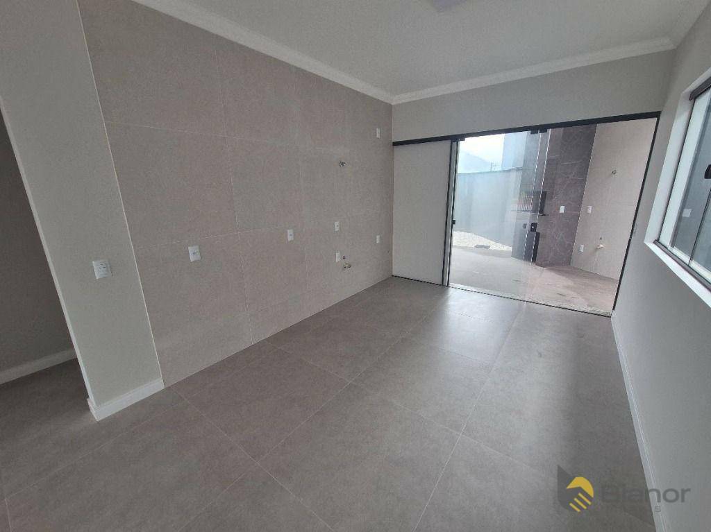 Casa de Condomínio à venda com 2 quartos, 91m² - Foto 5