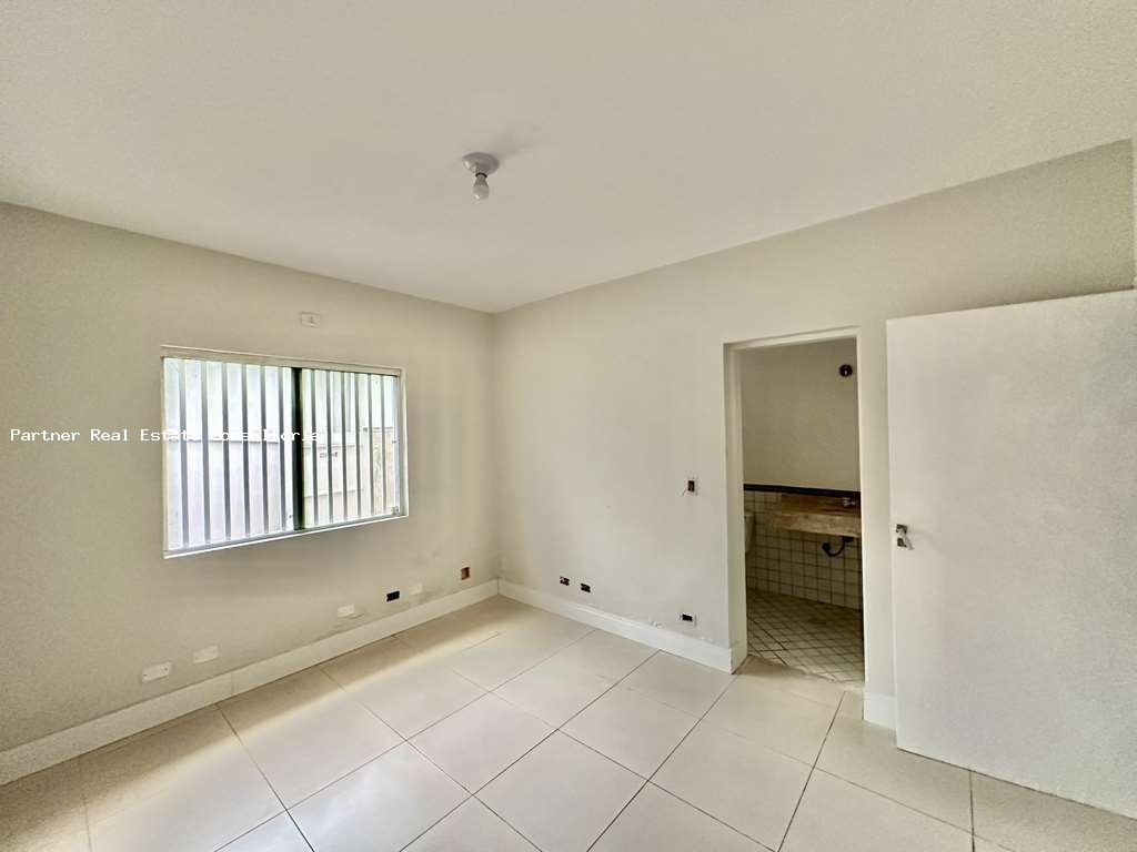 Casa à venda com 5 quartos, 392m² - Foto 38