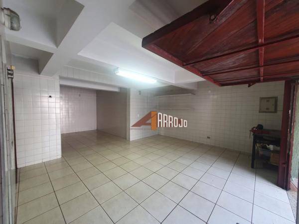 Sobrado à venda com 5 quartos, 240m² - Foto 25