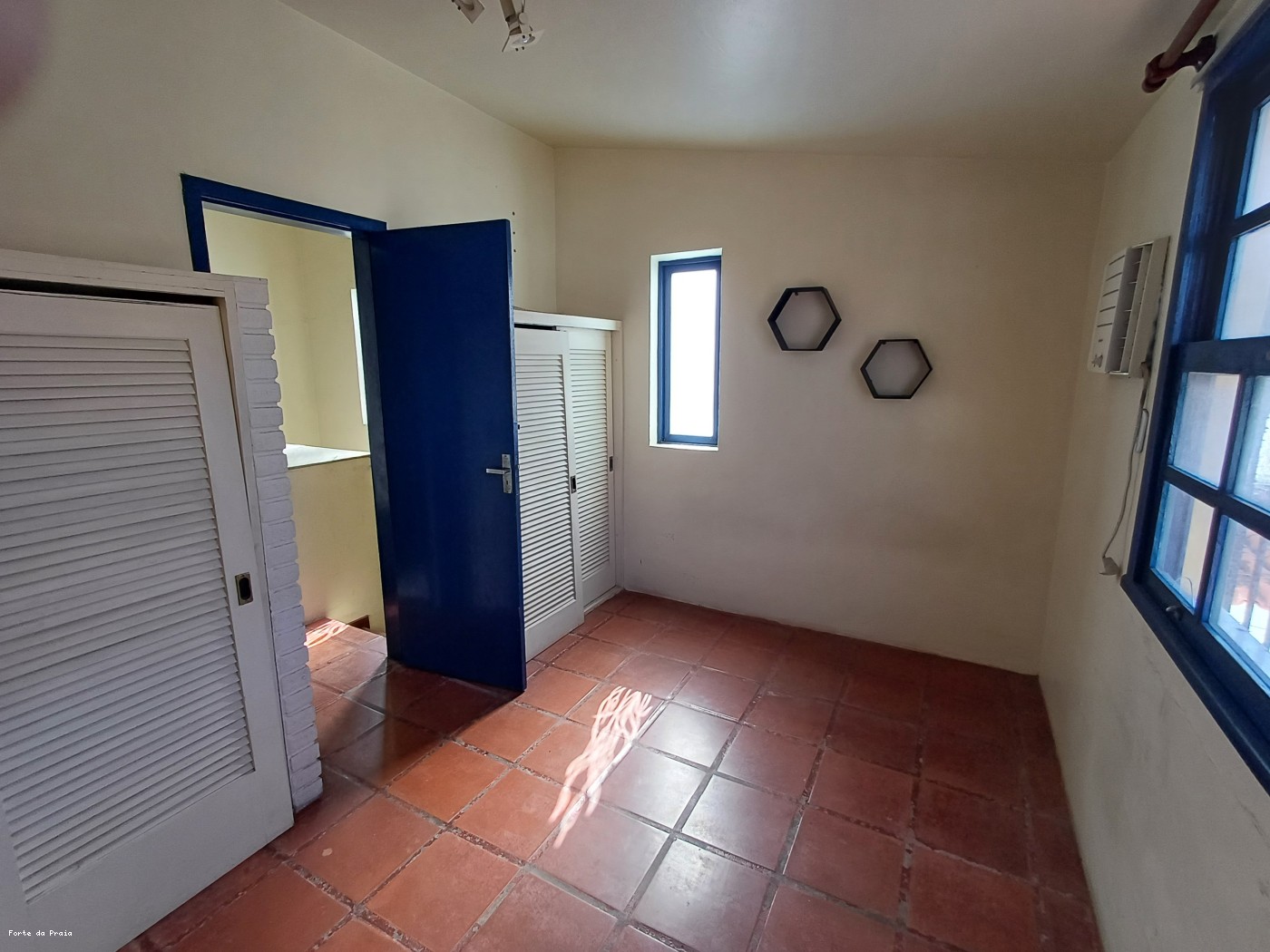 Casa de Condomínio à venda com 2 quartos, 88m² - Foto 25