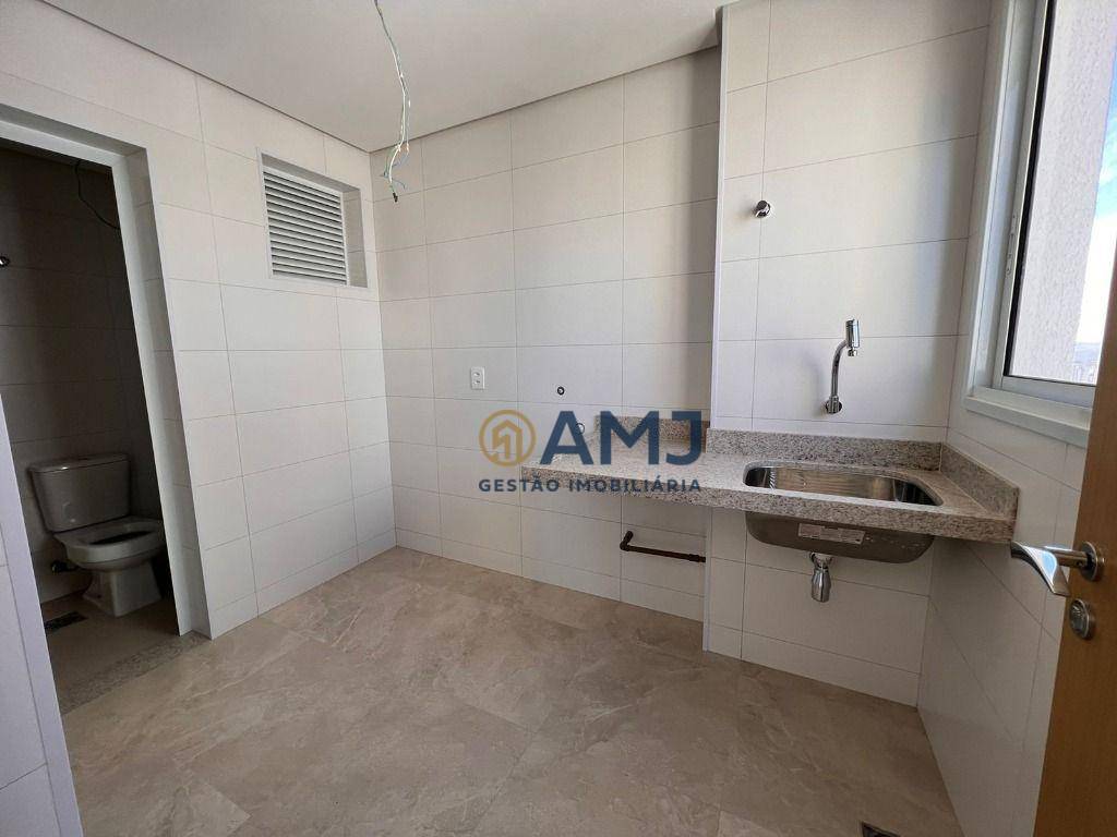 Apartamento à venda com 4 quartos, 256m² - Foto 10