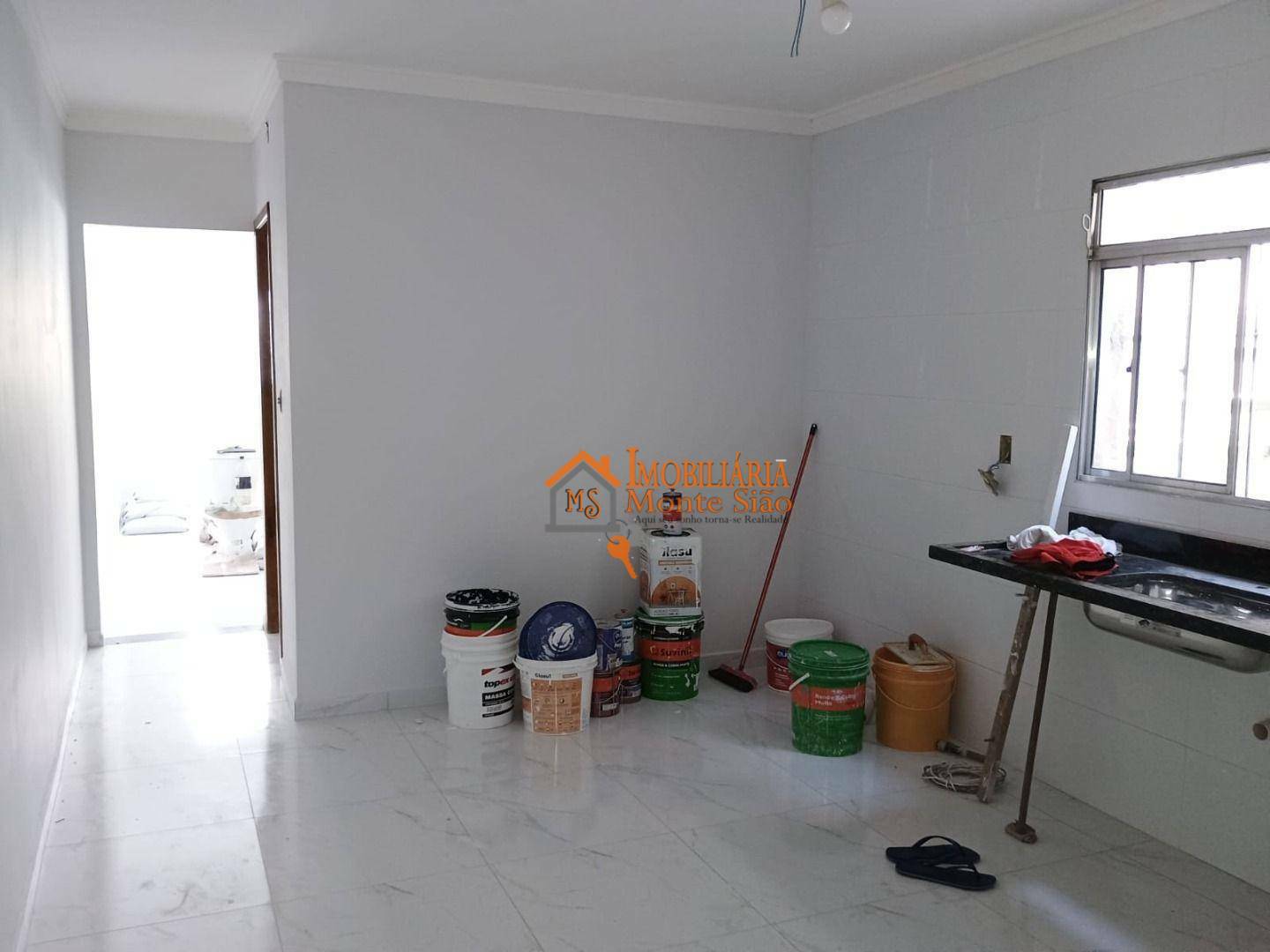 Sobrado à venda com 3 quartos, 131m² - Foto 1