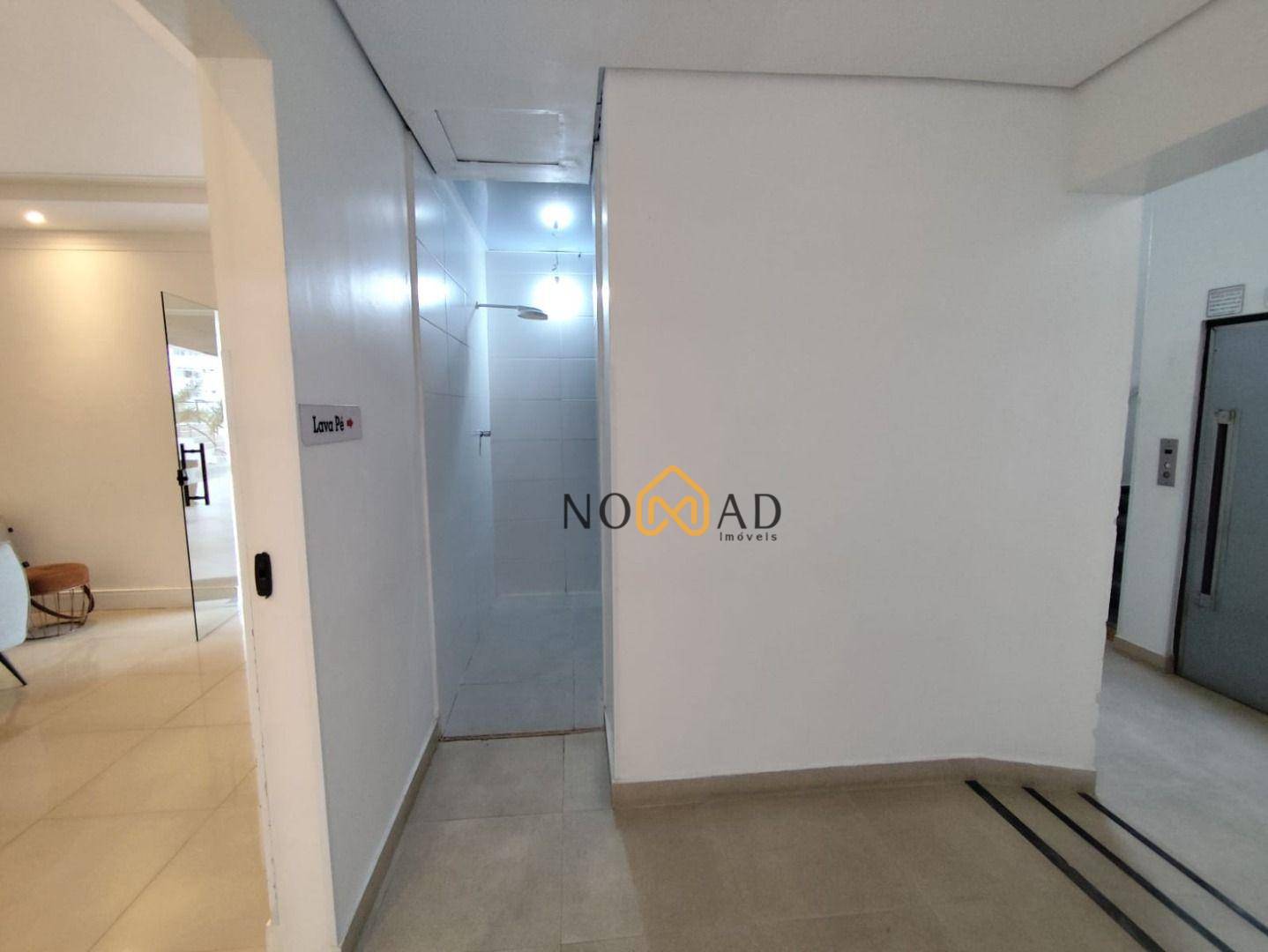 Apartamento à venda com 4 quartos, 195m² - Foto 37