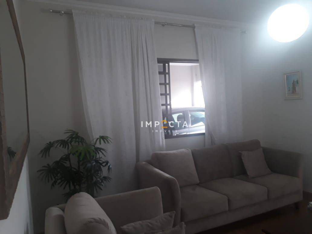 Casa, 3 quartos, 187 m² - Foto 3