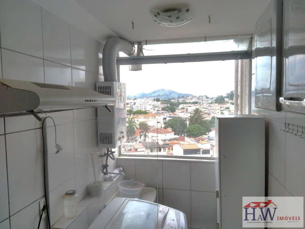 Apartamento à venda com 3 quartos, 25m² - Foto 2