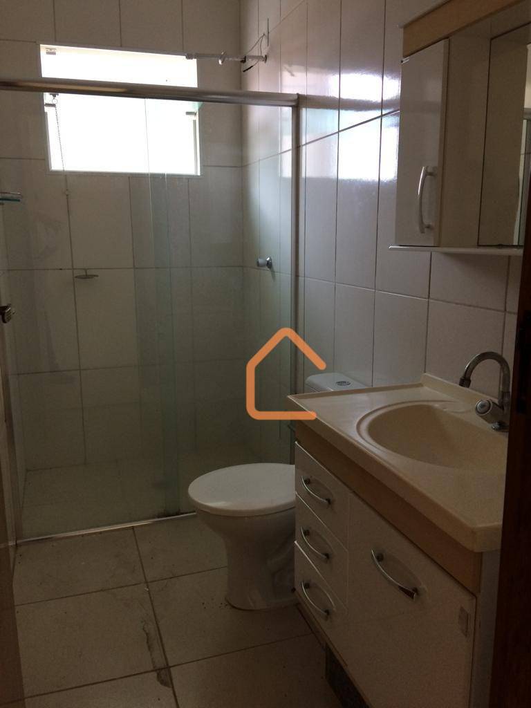 Apartamento à venda com 2 quartos, 73m² - Foto 4