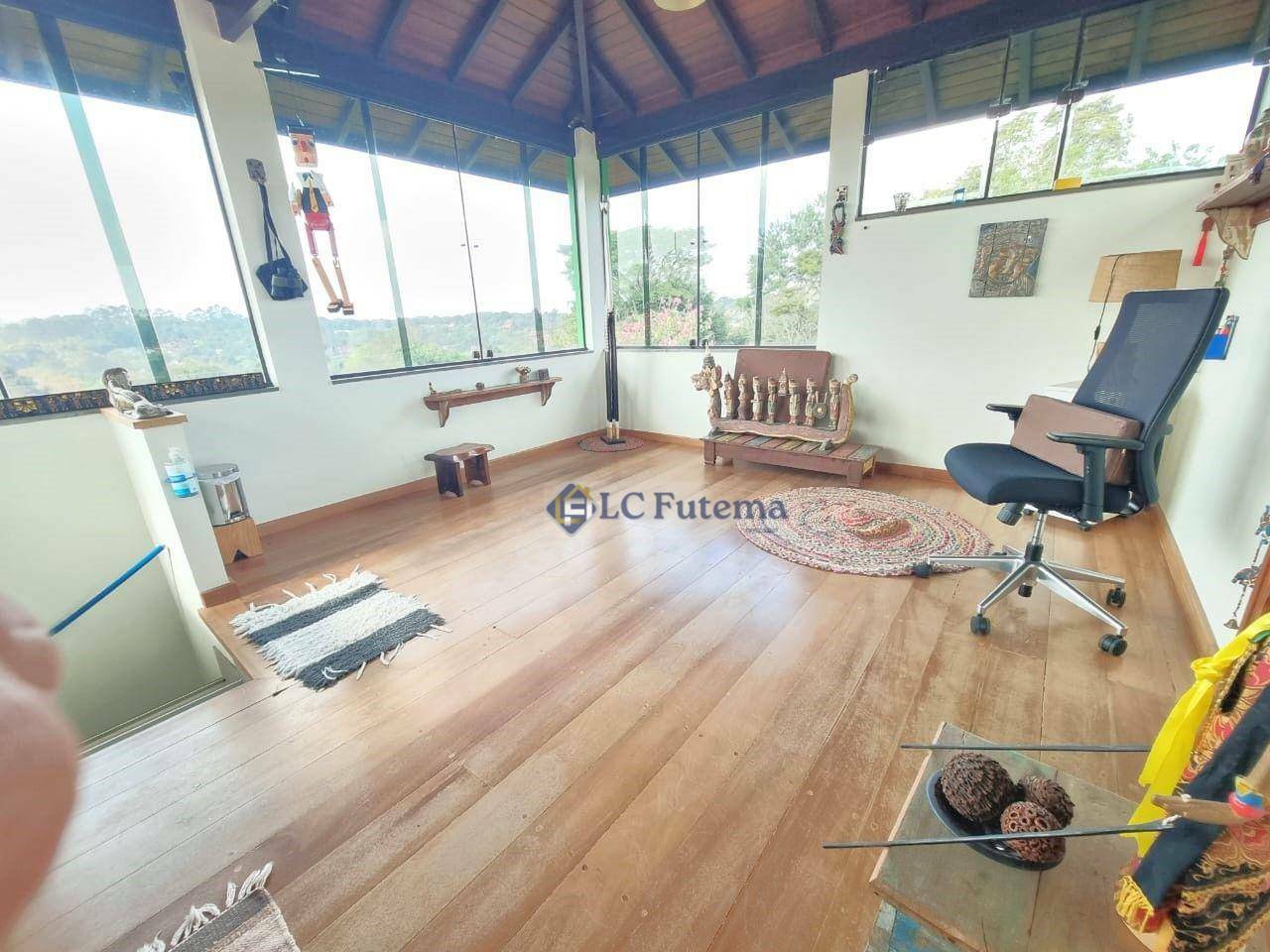 Casa de Condomínio à venda com 6 quartos, 500m² - Foto 10