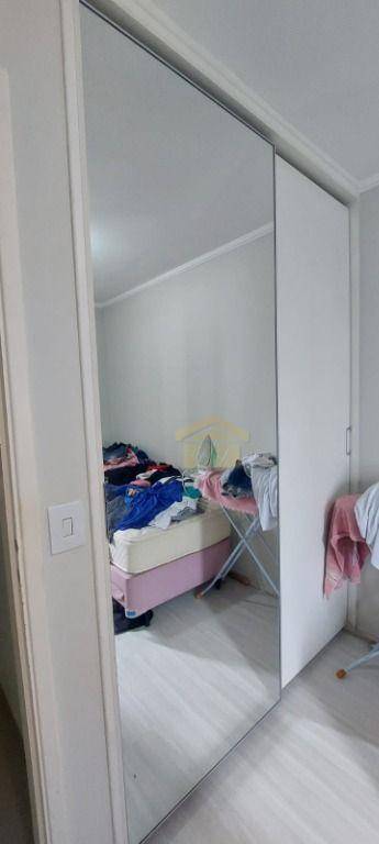 Apartamento à venda com 3 quartos, 81m² - Foto 12