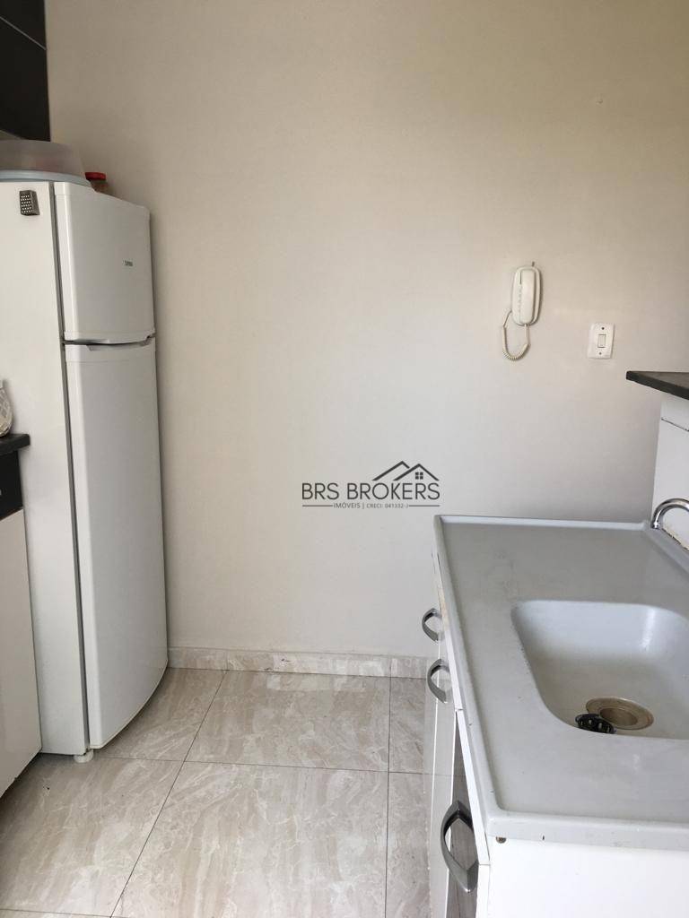 Apartamento à venda com 2 quartos, 42m² - Foto 10