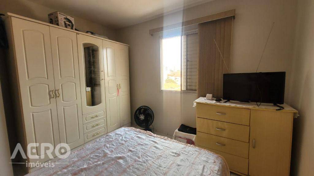 Apartamento à venda com 2 quartos, 47m² - Foto 20