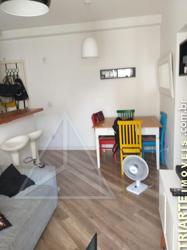 Apartamento à venda com 2 quartos, 50m² - Foto 1