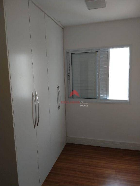 Apartamento para alugar com 4 quartos, 125m² - Foto 32