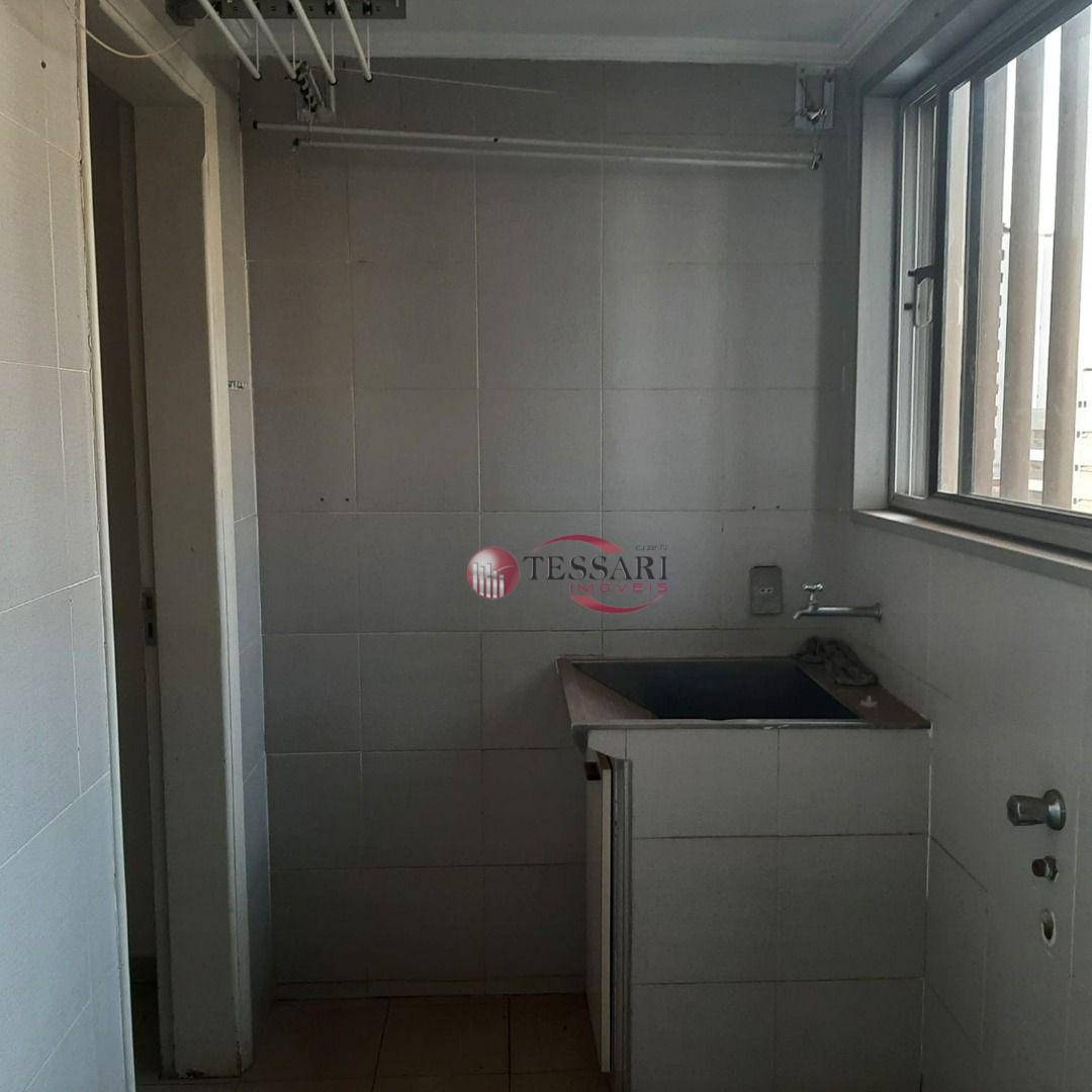 Apartamento à venda com 3 quartos, 167m² - Foto 27