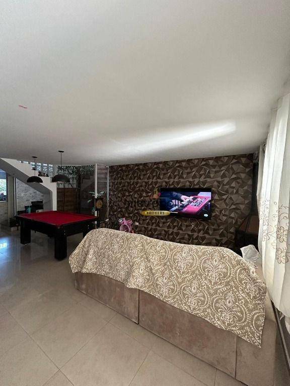 Sobrado à venda com 3 quartos, 196m² - Foto 11