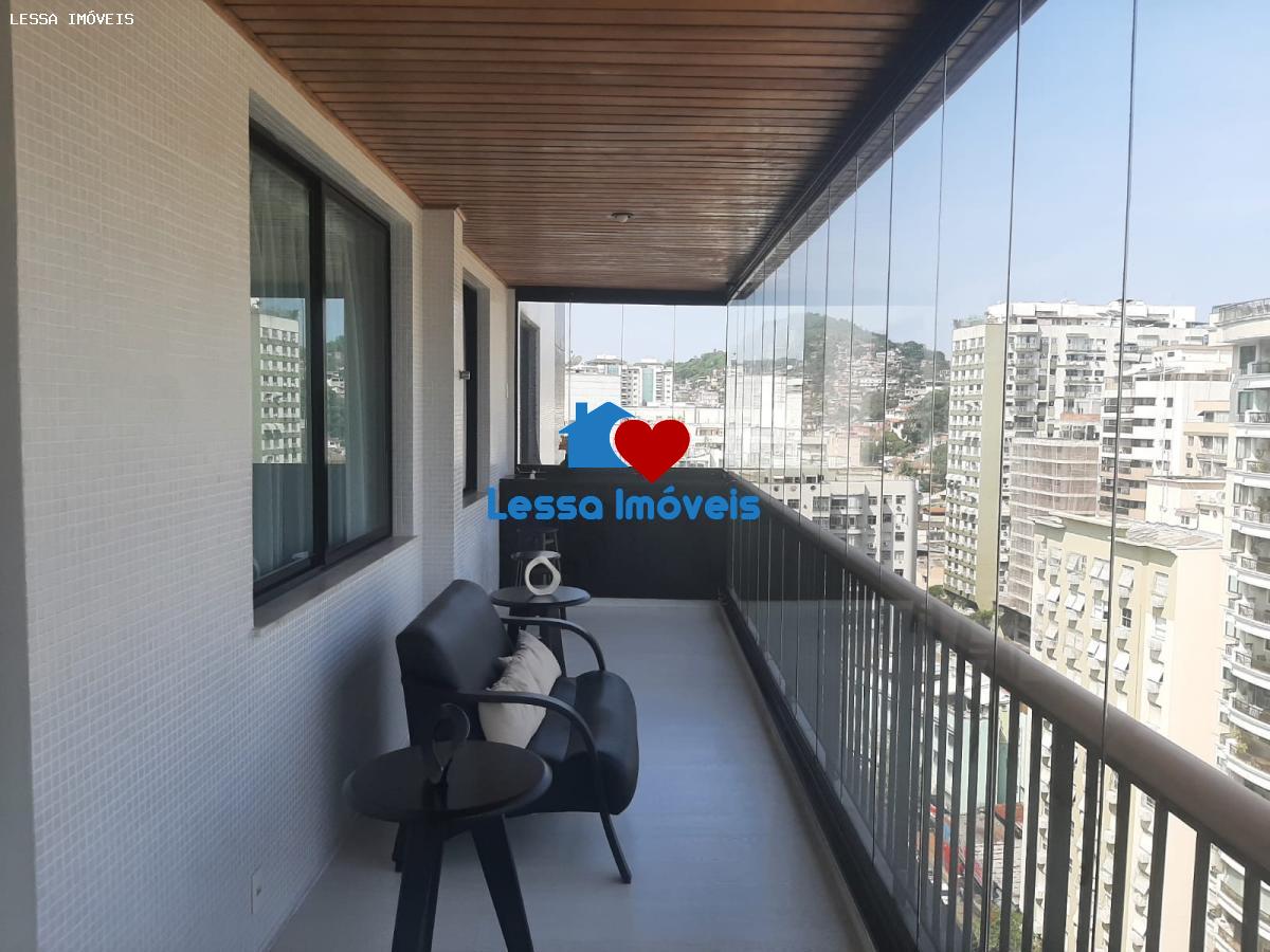 Apartamento à venda com 3 quartos, 130m² - Foto 2