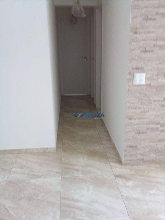 Apartamento à venda com 2 quartos, 69m² - Foto 5