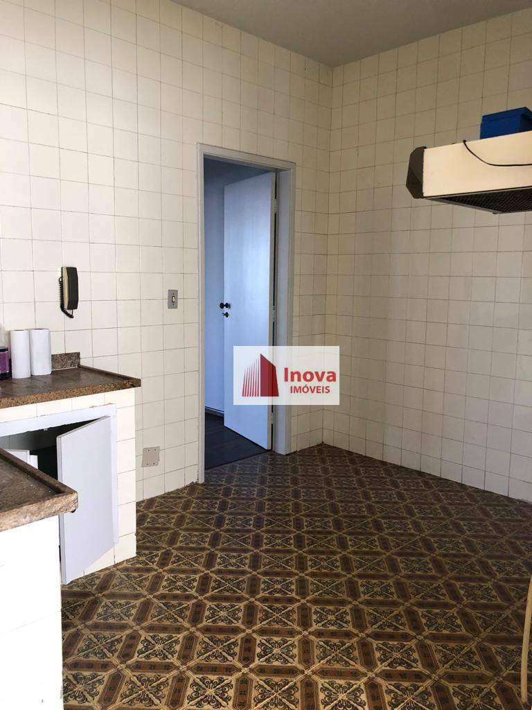 Apartamento à venda com 4 quartos, 230m² - Foto 30