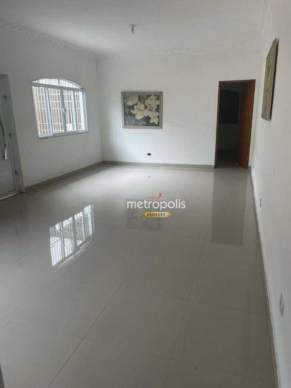 Sobrado à venda com 5 quartos, 320m² - Foto 1