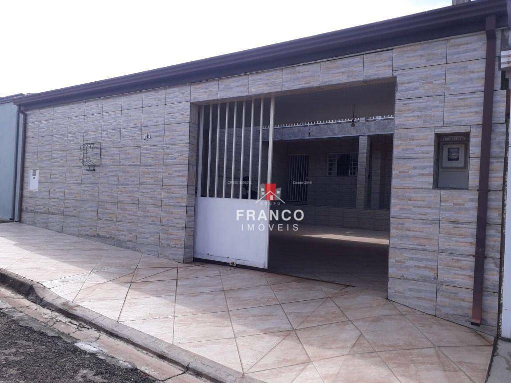 Casa à venda com 4 quartos, 184m² - Foto 1