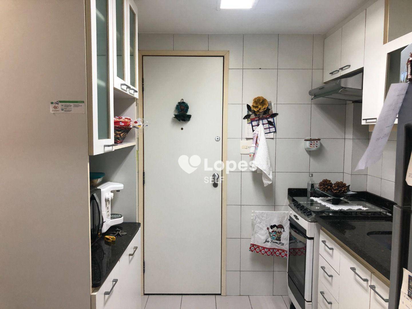 Apartamento à venda com 2 quartos, 75m² - Foto 7