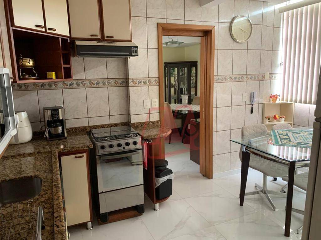 Apartamento à venda e aluguel com 3 quartos, 149m² - Foto 11