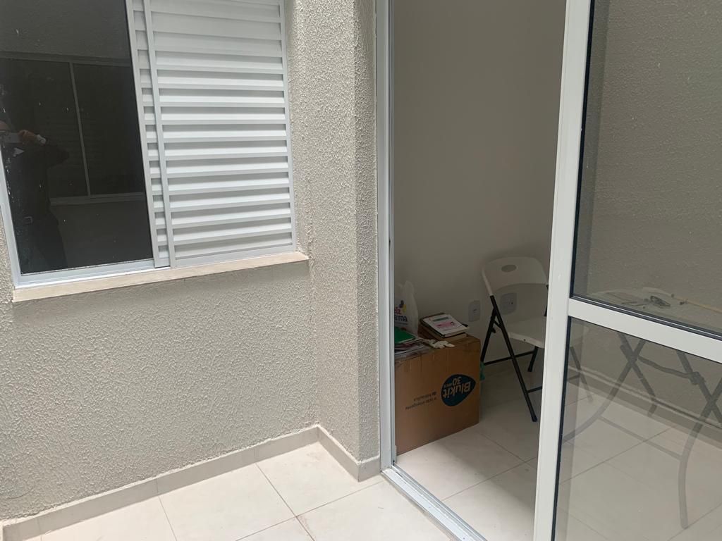 Apartamento à venda com 2 quartos, 47m² - Foto 4