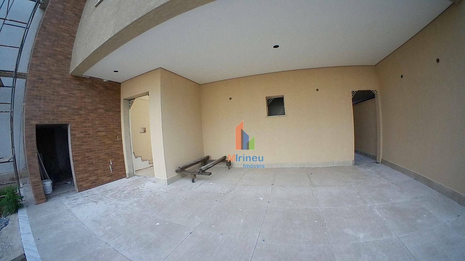 Casa de Condomínio à venda com 3 quartos, 200m² - Foto 2