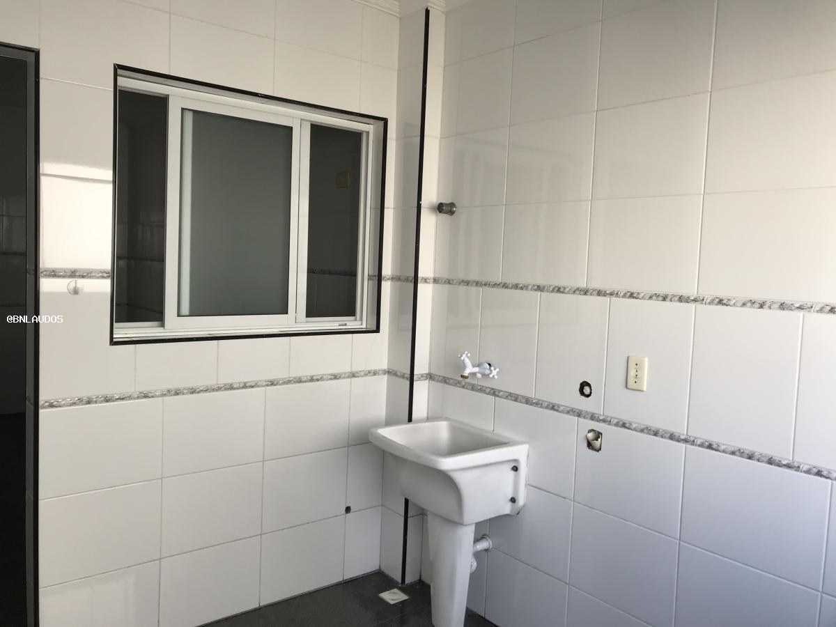 Apartamento à venda com 3 quartos, 171m² - Foto 11