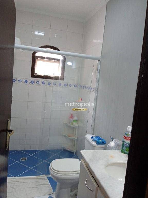 Sobrado à venda com 3 quartos, 240m² - Foto 25