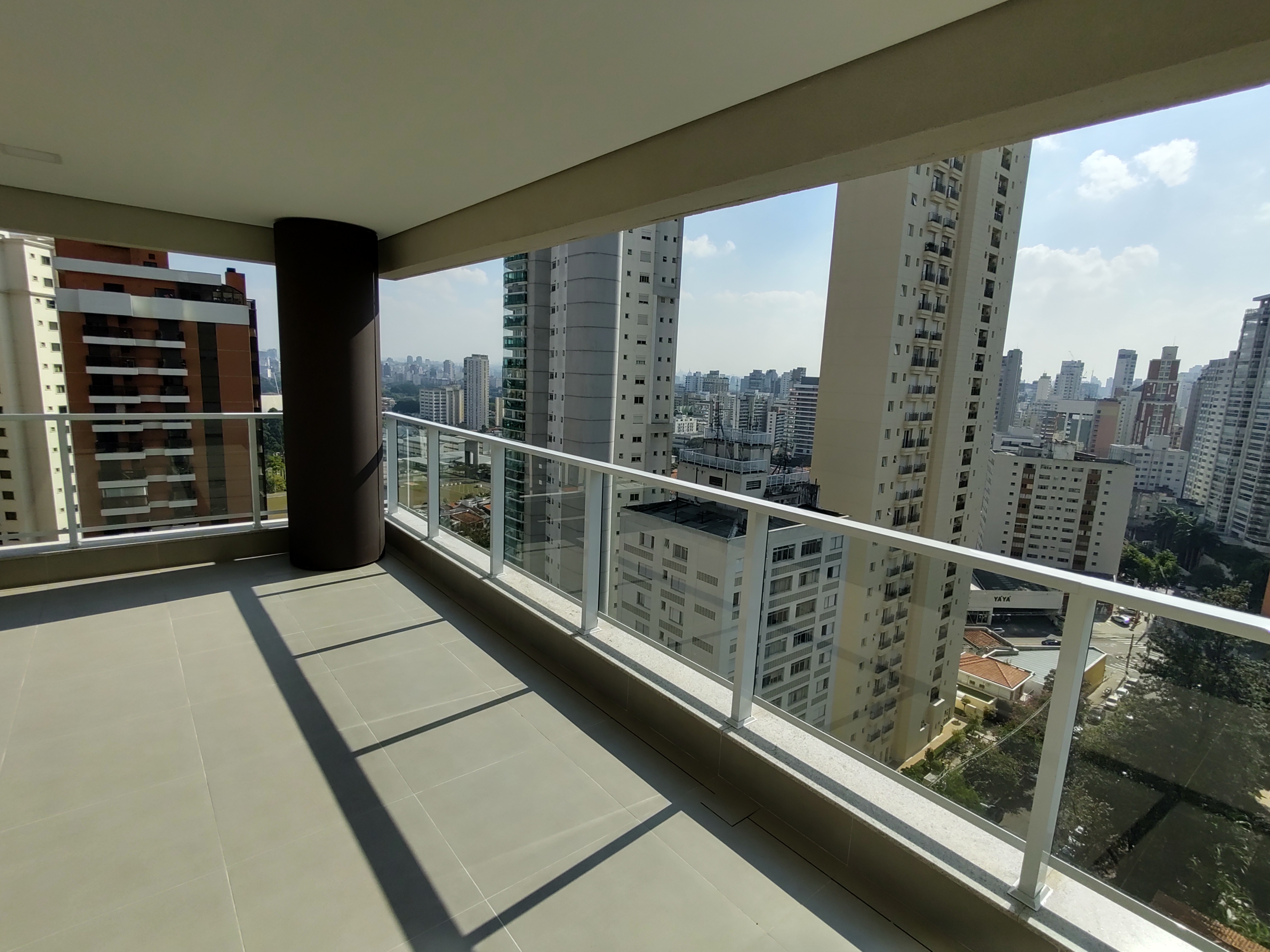 Apartamento à venda com 3 quartos, 202m² - Foto 8