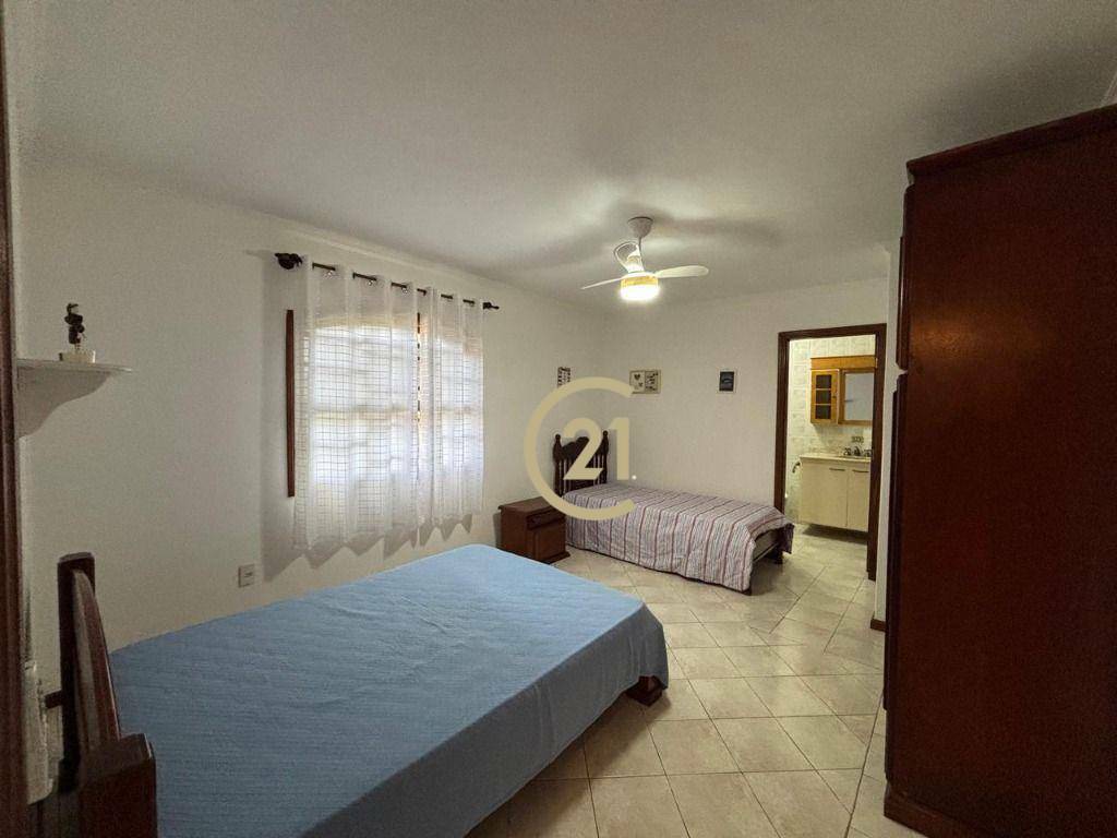 Chácara para alugar com 4 quartos, 440m² - Foto 14