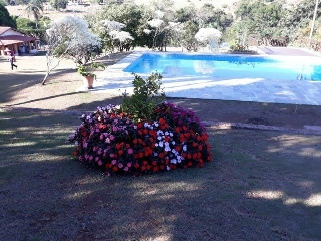 Chácara à venda com 4 quartos, 1000m² - Foto 18