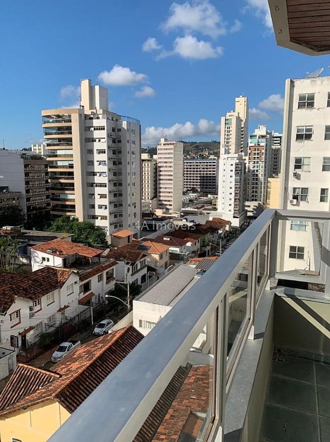 Apartamento à venda com 4 quartos, 180m² - Foto 12