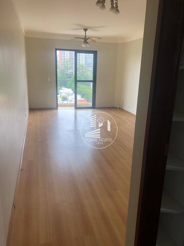 Apartamento à venda com 3 quartos, 82m² - Foto 2