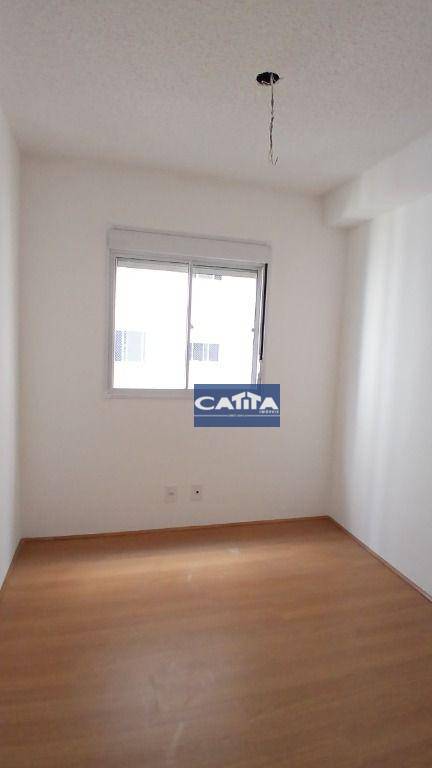 Apartamento à venda com 2 quartos, 40m² - Foto 18