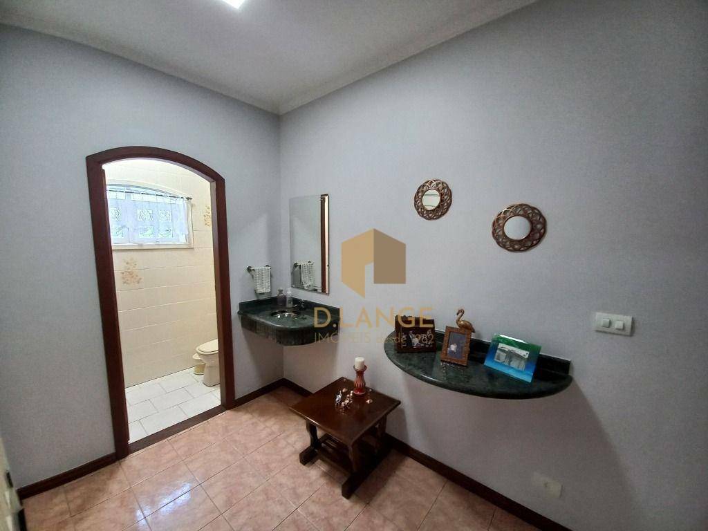 Casa à venda com 4 quartos, 238m² - Foto 19