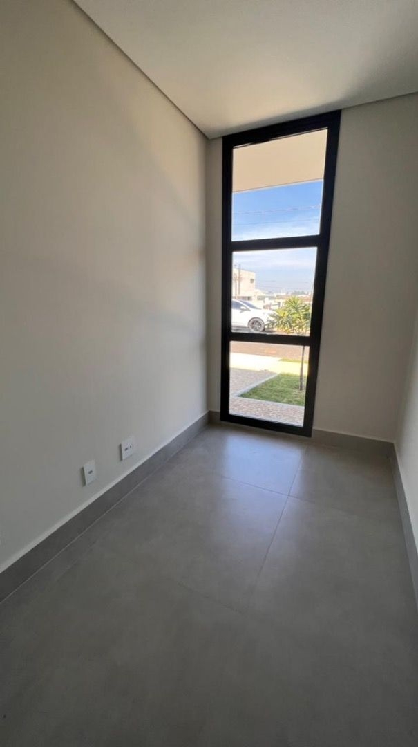 Casa à venda com 3 quartos, 200m² - Foto 7