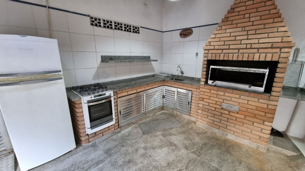 Apartamento à venda com 2 quartos, 90m² - Foto 25