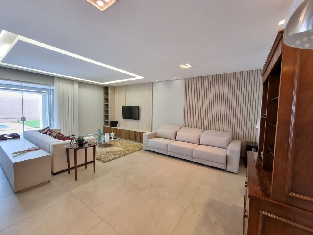 Casa de Condomínio à venda com 3 quartos, 305m² - Foto 5