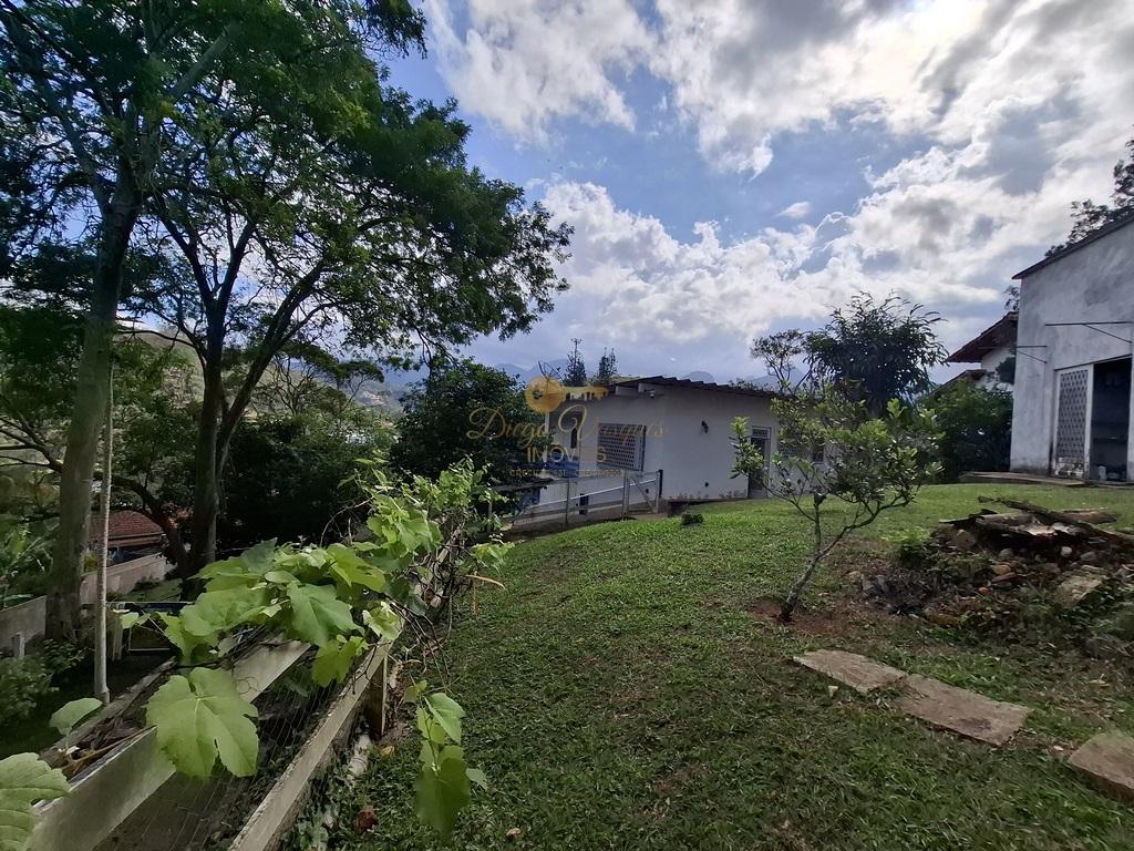 Casa à venda com 4 quartos, 1600m² - Foto 22